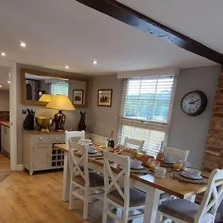 Harewell Wood Lodge *