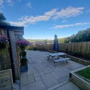 Lodge Harewell Wood *