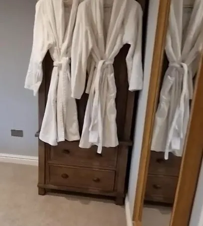 Harewell Wood Lodge *